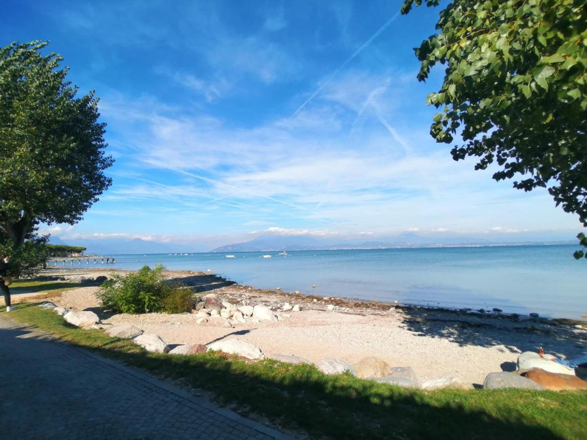Lucky Apartment 2 Sirmione Luaran gambar